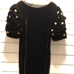 Vintage puffy sleeve Velvet Black Cocktail dress